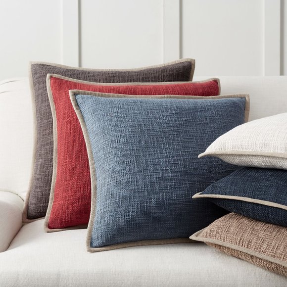 Pottery Barn Accents Pottery Barn Basketweave 10 Cotton Bluetan